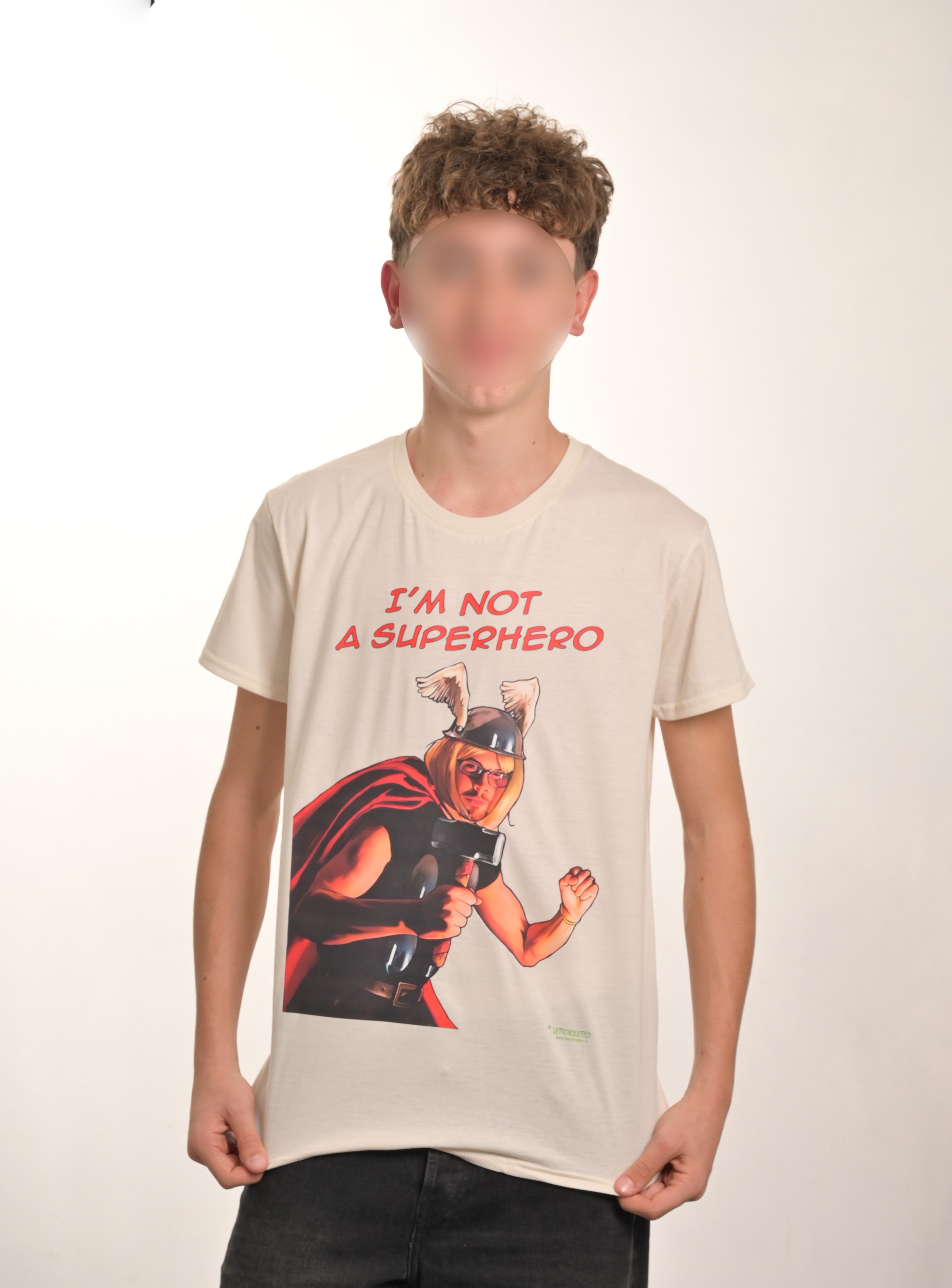 Maglietta T-shirt manica corta I'M NOT A SUPERHERO - Non sono Thor - Imagen 6 de 6