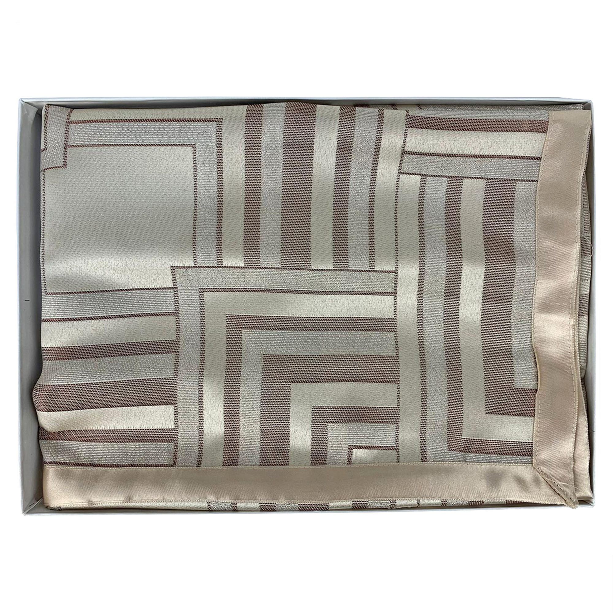 Centrotavola quadrato in raso Nausikaa 90x90 cm 1684 - Foto 2 di 5